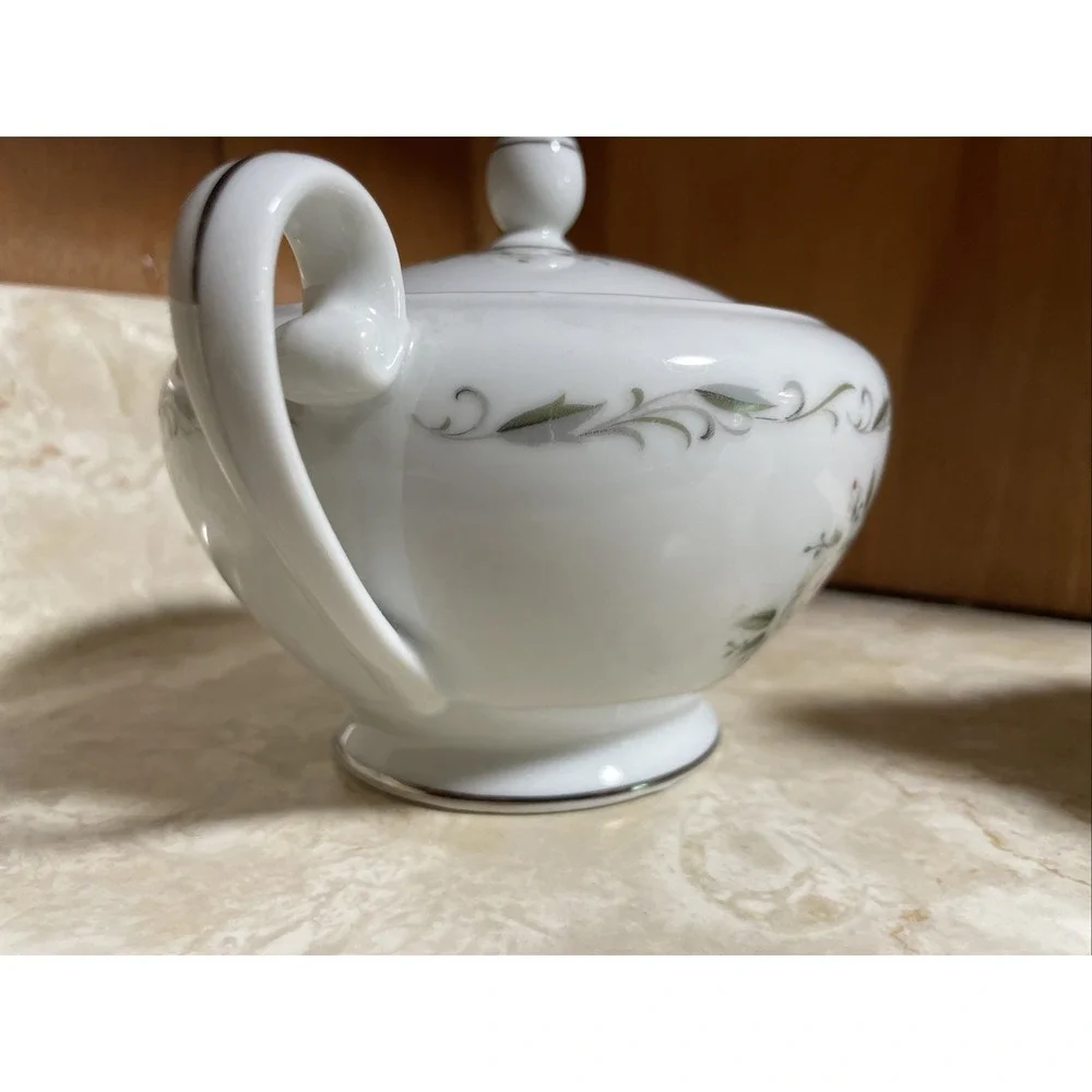 Vintage Romance Diamond China Sugar‎ Bowl With Lid And Creamer- Made In Japan